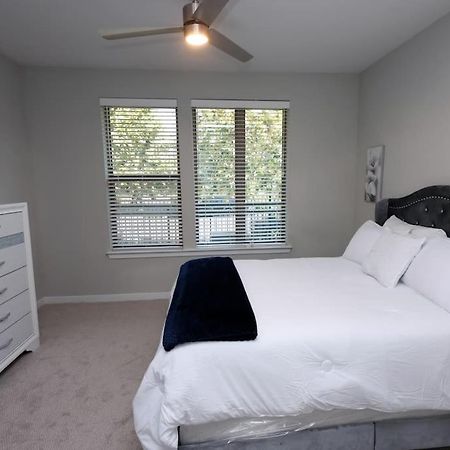 Comfortable Getaway Downtown Htx Houston Exterior photo